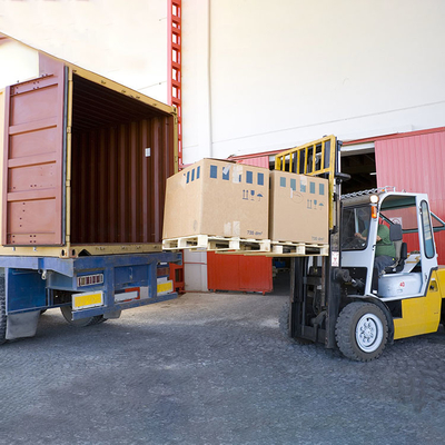 Dienstleister für die Beförderung von Seegütern in Containern von China in die Türkei